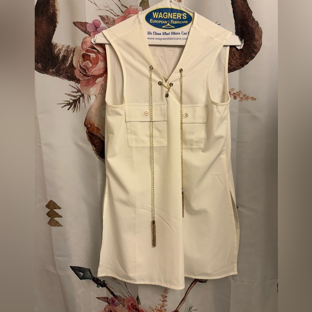Medium Persaya cream top​​